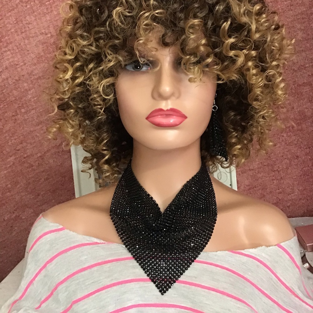 💋Very nice Fashion sets Black color necklace